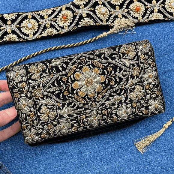 Vintage Hand-Embroidered Velvet Evening Clutch Made in India | Black & Gold - Picture 14 of 16